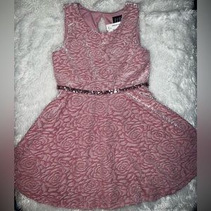 Lilt Dress